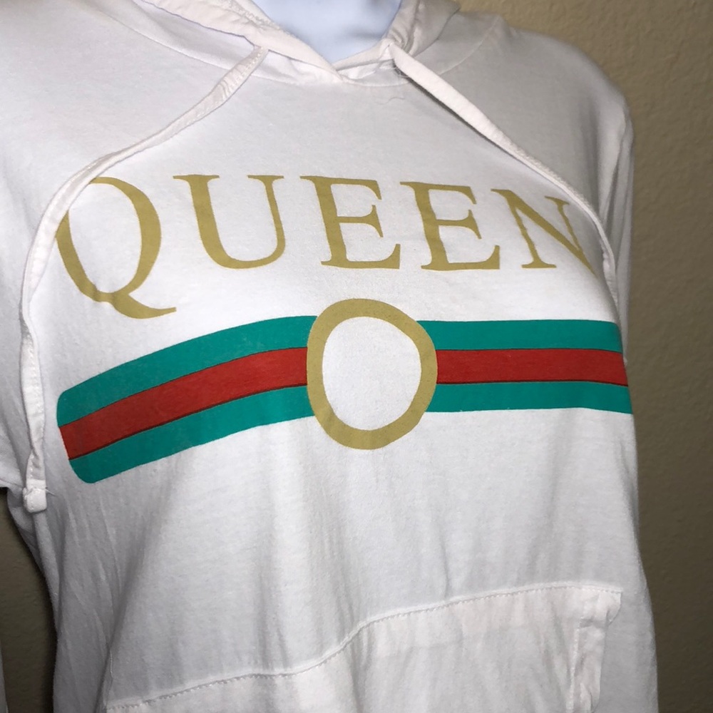 On Fire women’s Queen hoodie - Picture 6 of 7